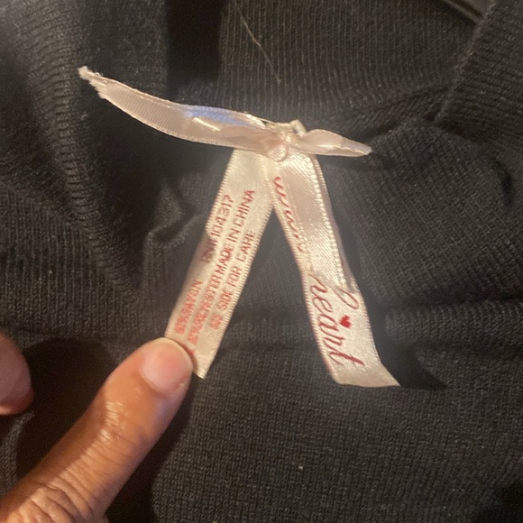 Very thin sweater like cute little black dress.  Belt is worn! - Picture 5 of 6